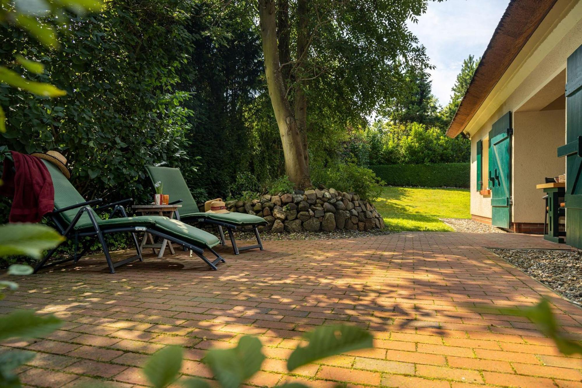 Ferienhaus Preetz 1A - Idylle Unter Reet Burtevitz 外观 照片