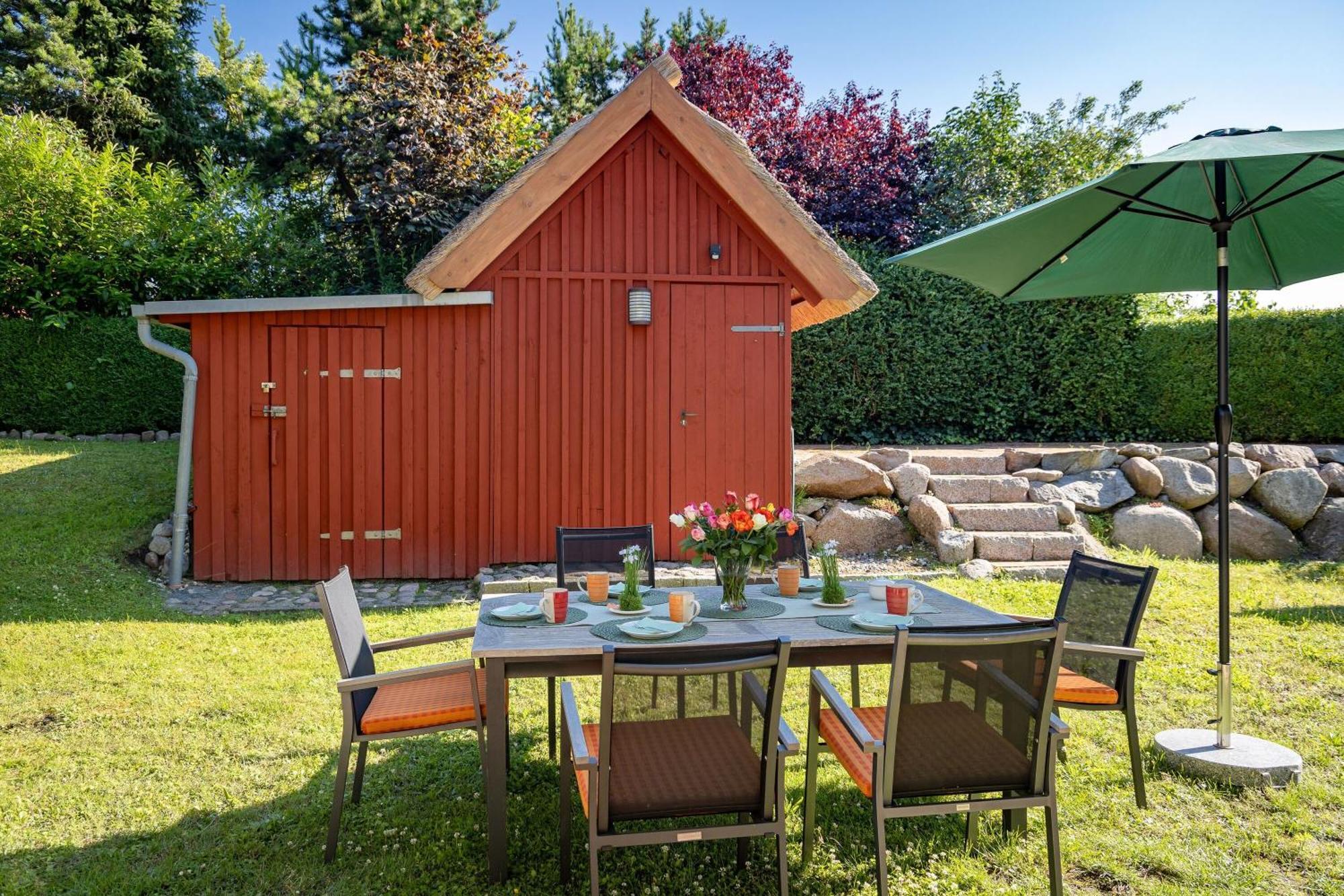 Ferienhaus Preetz 1A - Idylle Unter Reet Burtevitz 外观 照片