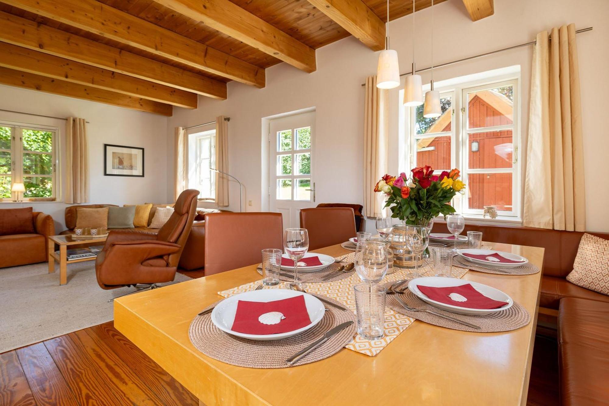 Ferienhaus Preetz 1A - Idylle Unter Reet Burtevitz 外观 照片