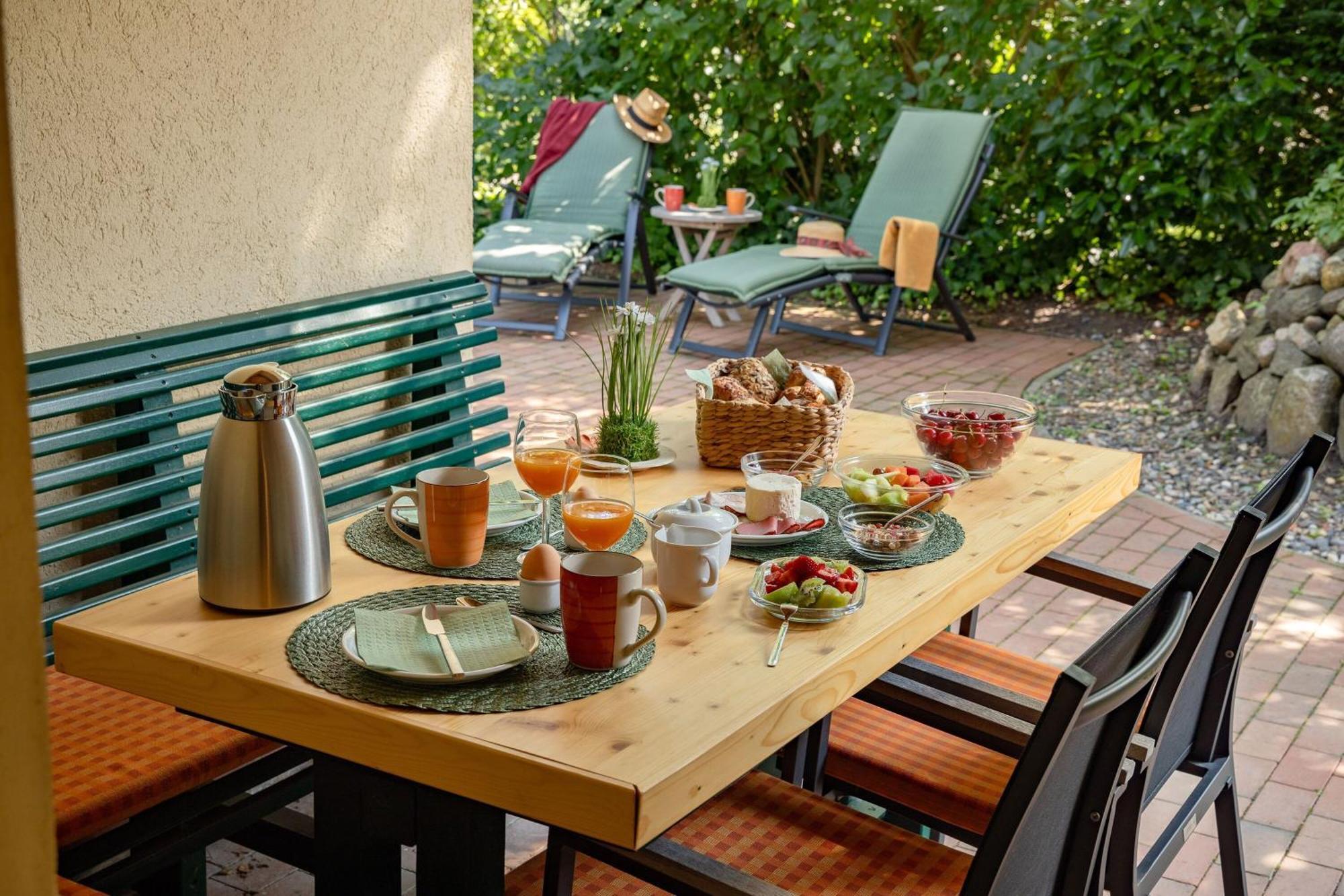 Ferienhaus Preetz 1A - Idylle Unter Reet Burtevitz 外观 照片