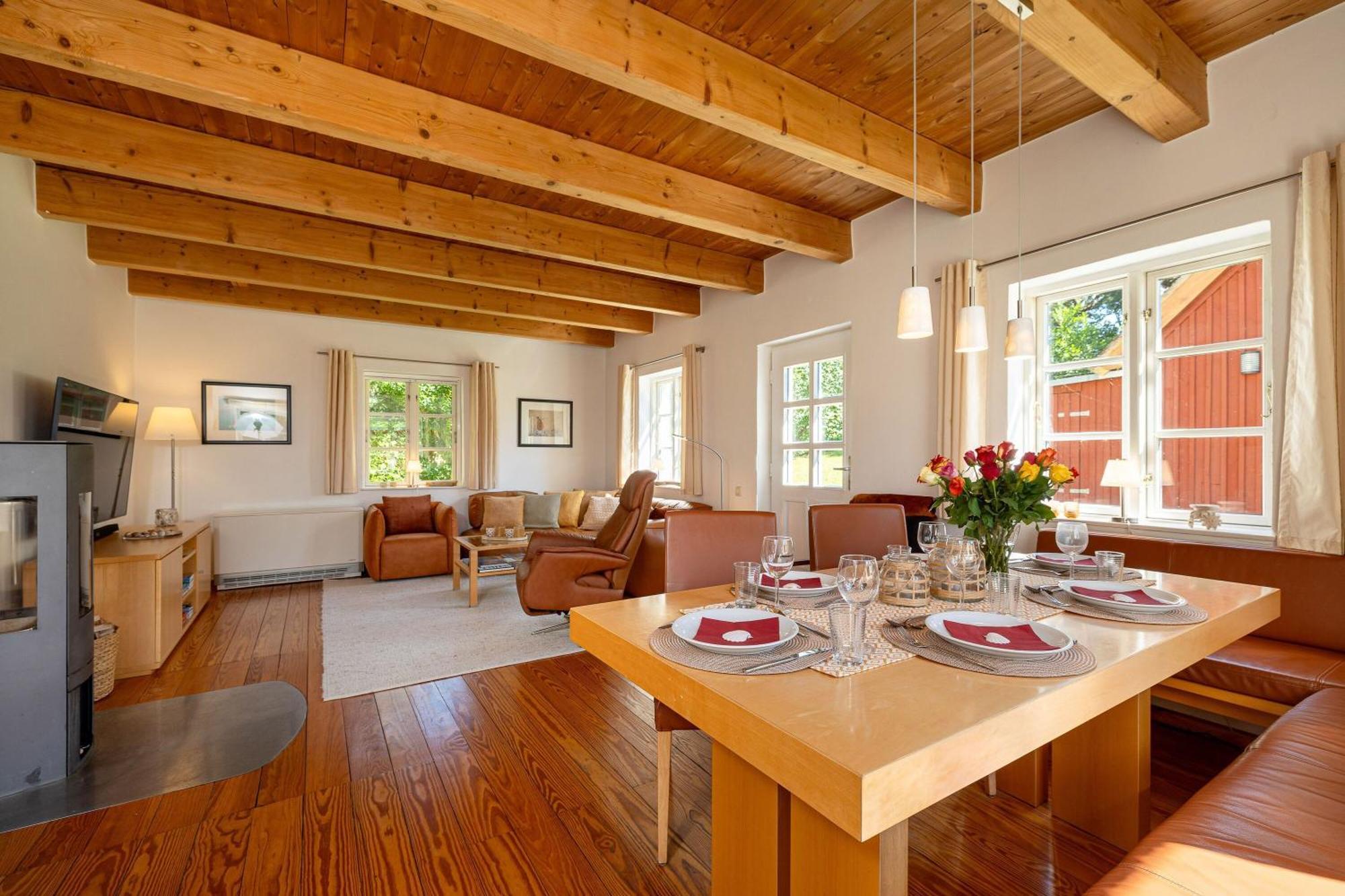 Ferienhaus Preetz 1A - Idylle Unter Reet Burtevitz 外观 照片