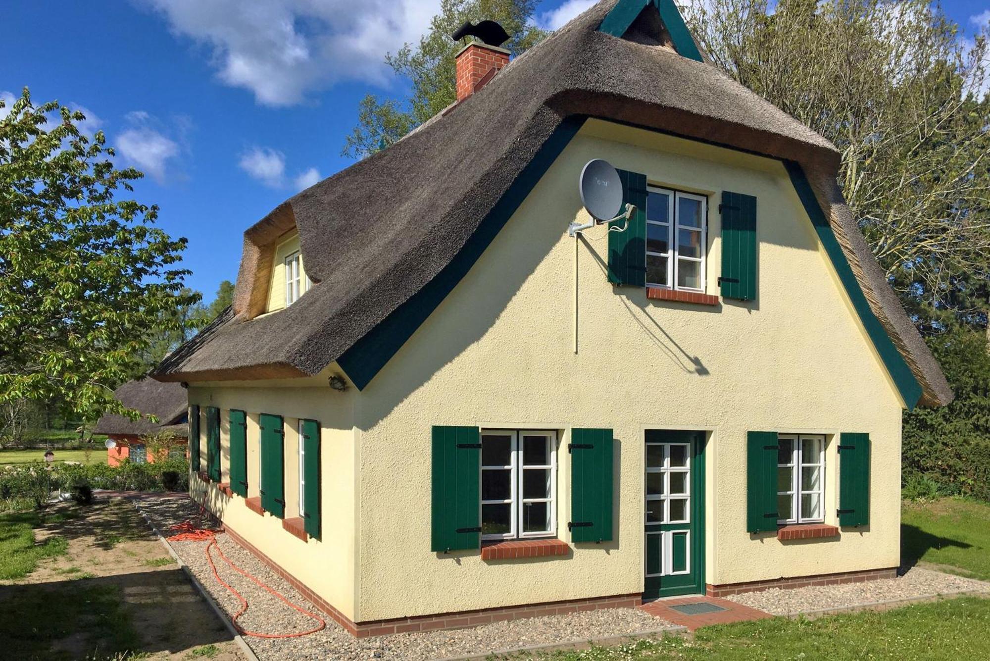 Ferienhaus Preetz 1A - Idylle Unter Reet Burtevitz 外观 照片