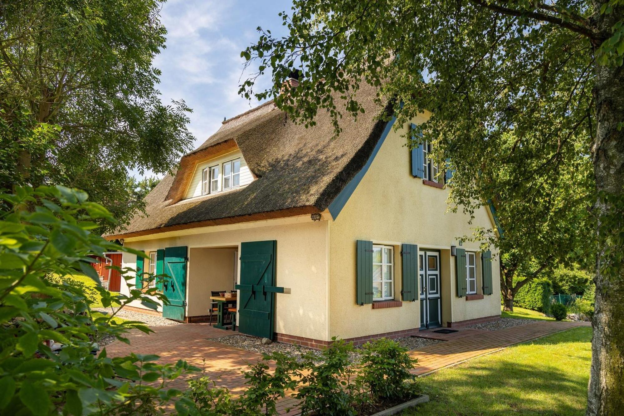Ferienhaus Preetz 1A - Idylle Unter Reet Burtevitz 外观 照片